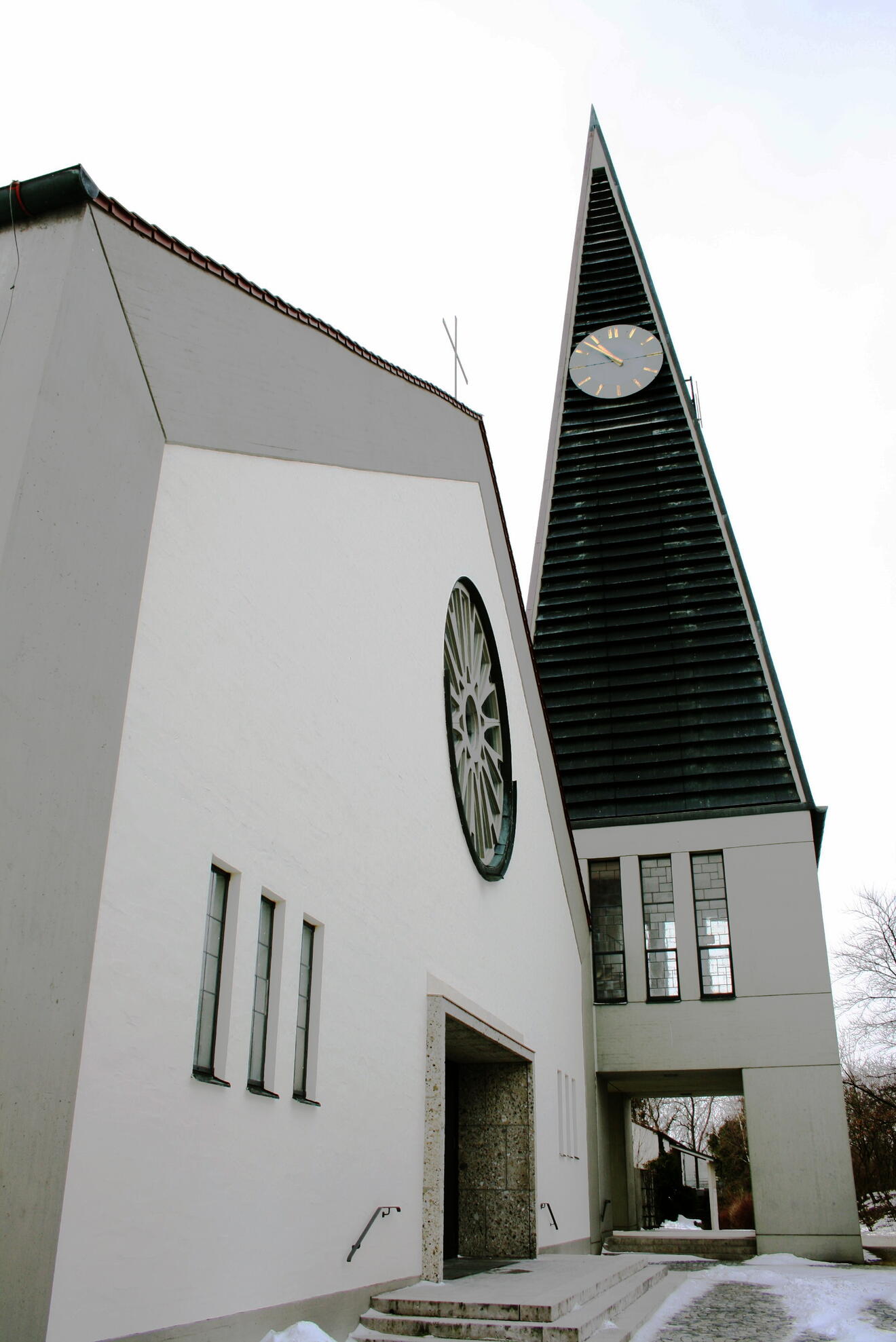 Kirche St. Fabian u. Sebastian in Derching.