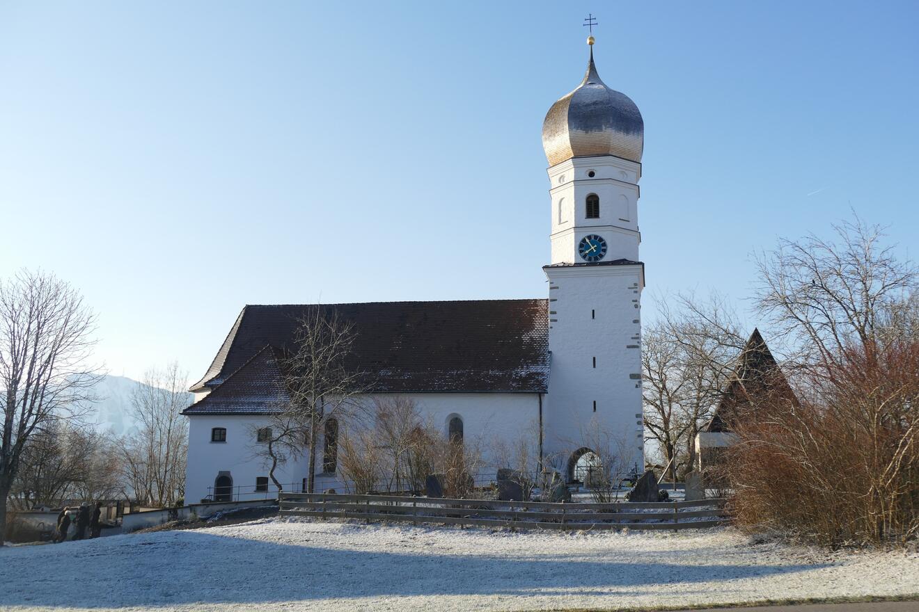 Kirche St.Peter und Paul in Eckarts