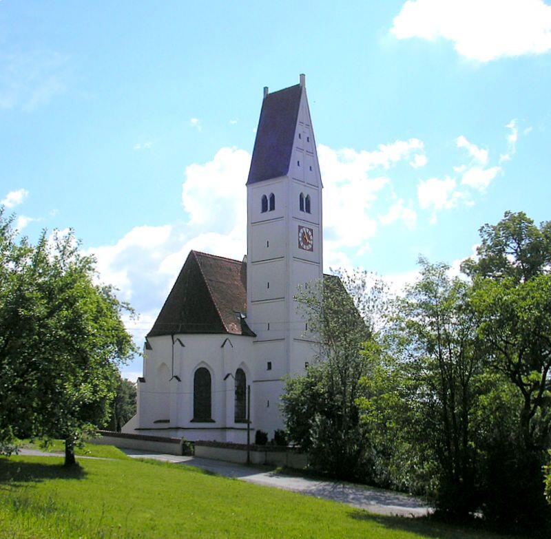 Pfarrkirche St. Wolfgang (Mickhausen, Landkreis Augsburg, Bayerisch-Schwaben). Gesamtansicht. Eigene Aufnahme, Mai 2007 / Parish church St. Wolfgang (Mickhausen, Bavaria, Germany. Total view. Own photo, May 2007