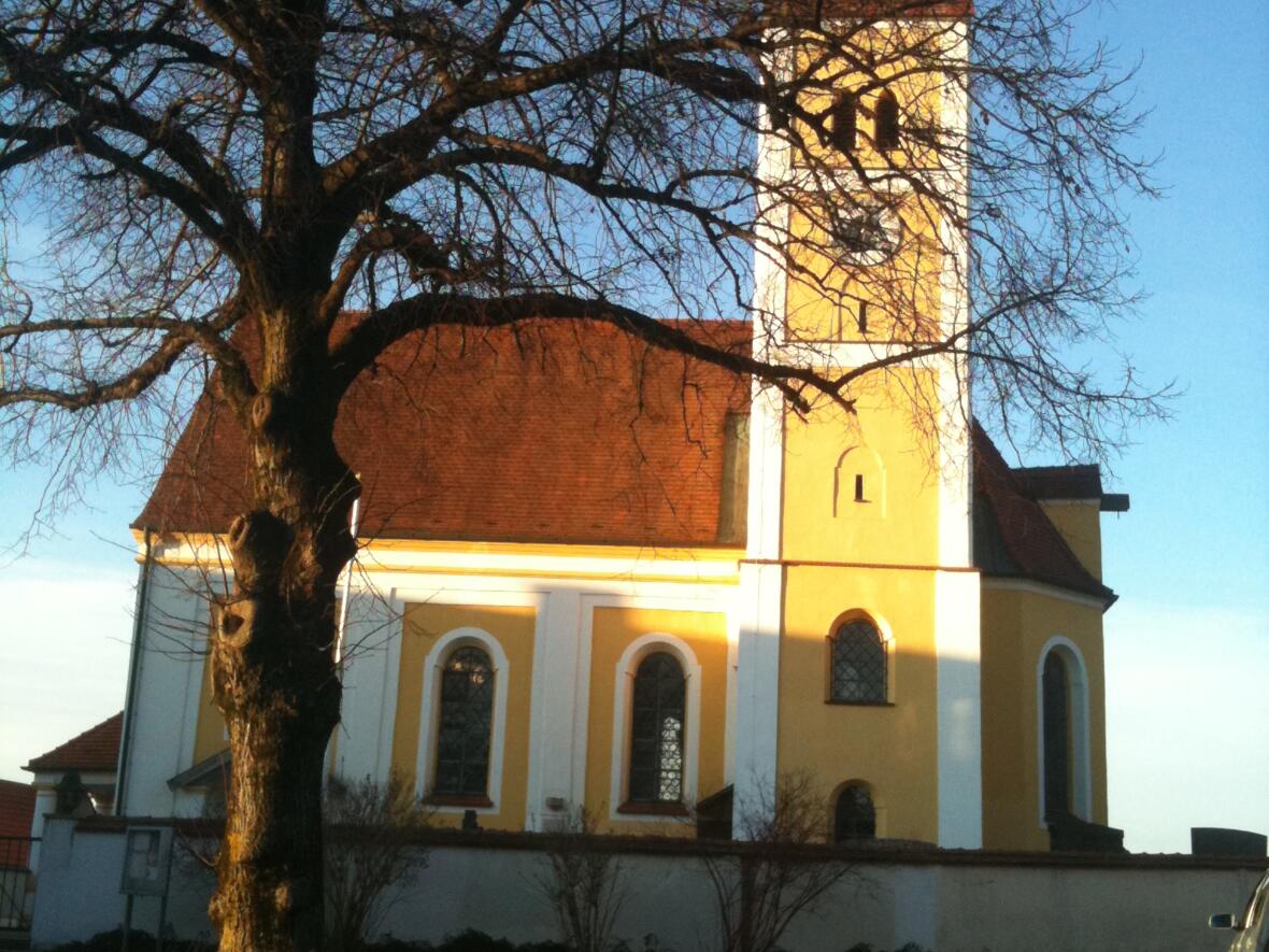 Die Dorfkirche von Hausen bei Geltendorf