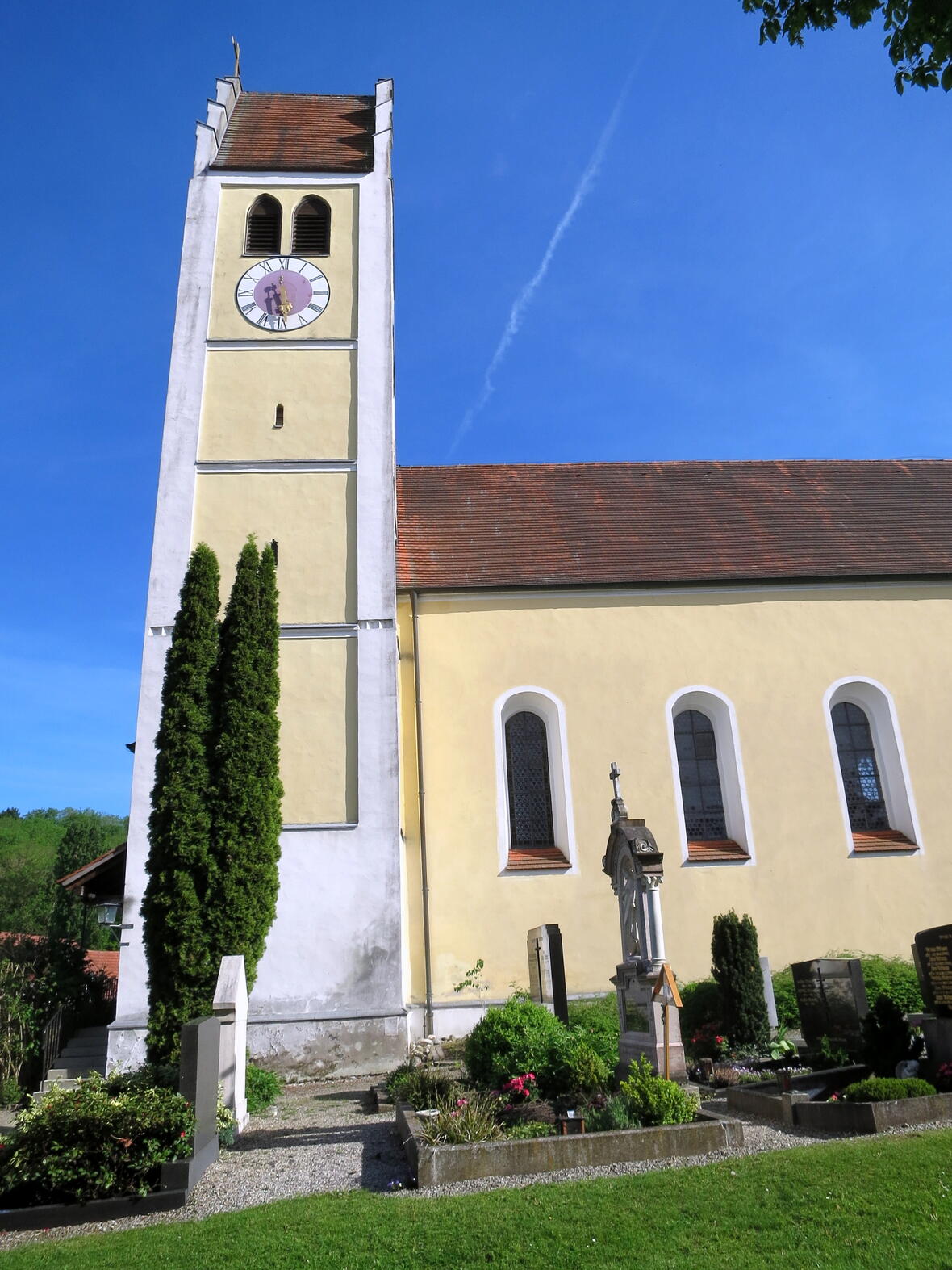 Katholische Pfarrkirche St. Vitus im OT Göbelsbach der Stadt Pfaffenhofen an der Ilm, Landkreis PAF.