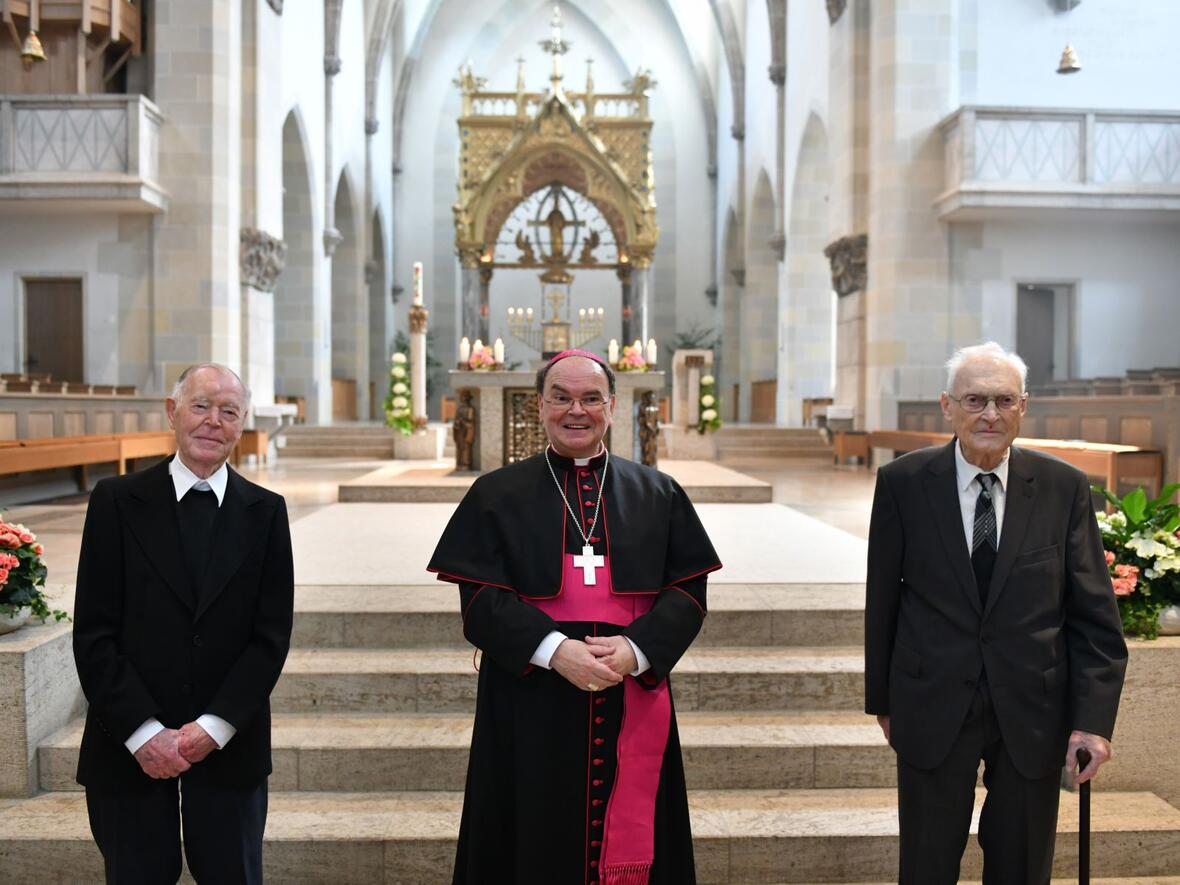 monsignore-josef-philipp-r-anlaesslich-seines-65-priesterjubilaeums-mit-bischof-bertram-in-st-ottilien-foto-nicolas-schnall_pba4915469