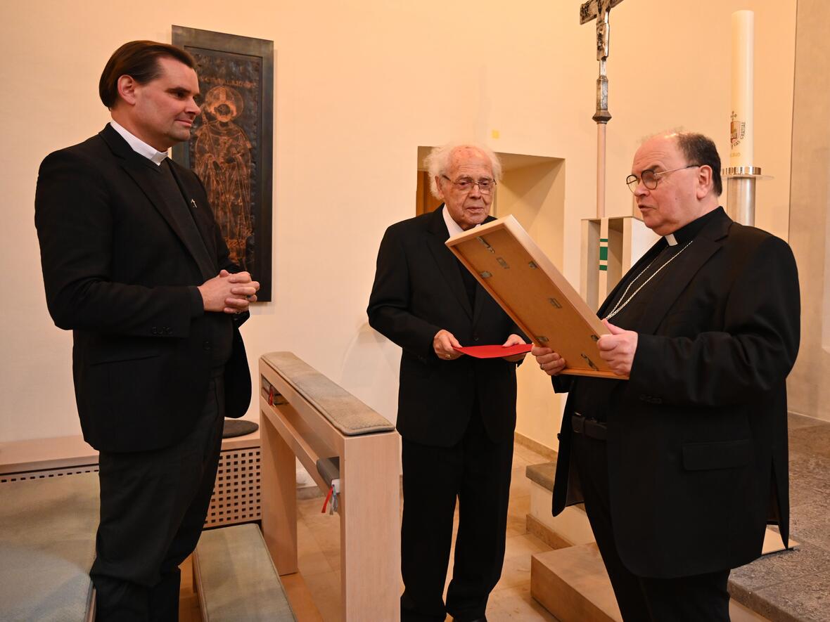 stabwechsel-beim-wallfahrerverein-maria-roesch_pba-34927350