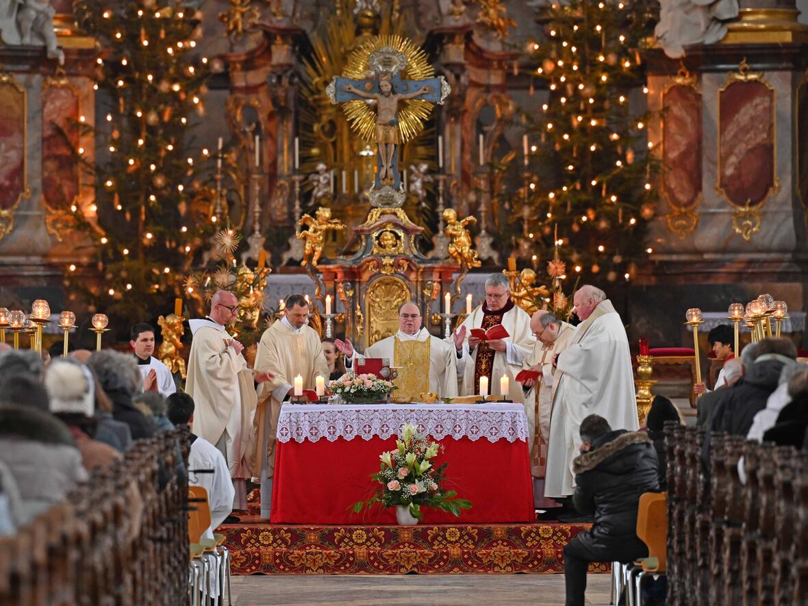 feier-der-eucharistie4950314