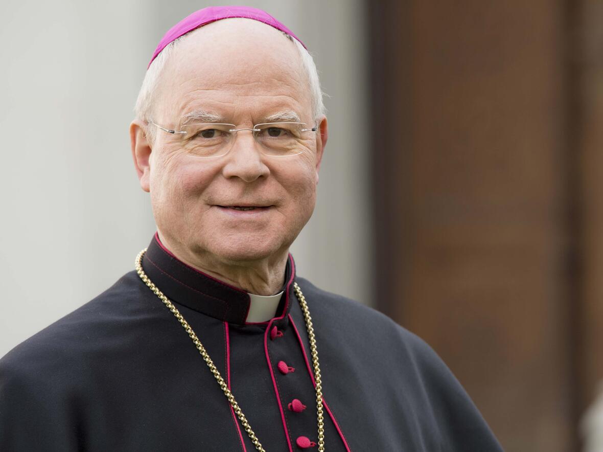 Papst Franziskus hat den Amtsverzicht von Bischof Dr. Konrad Zdarsa angenommen (Foto: Bernd Müller / pba).