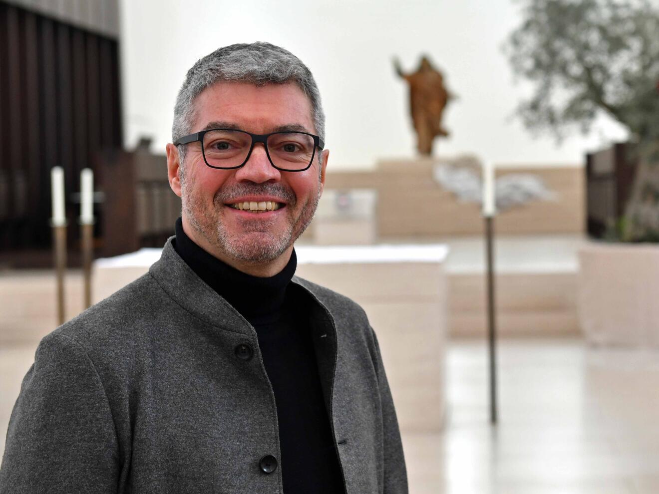Der Augsburger Stadtdekan Helmut Haug wird ab dem 1. Juli Bischöflicher Beauftragter für Ökumene und interreligiösen Dialog. (Foto: Nicolas Schnall / pba)