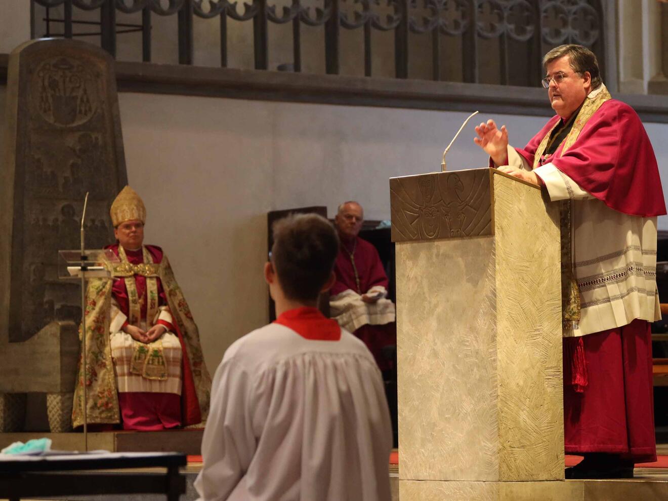 "Bleib so Mensch und werde es weiter", richtete sich Generalvikar Harald Heinrich an den Jubilar (Foto: Annette Zoepf/pba)