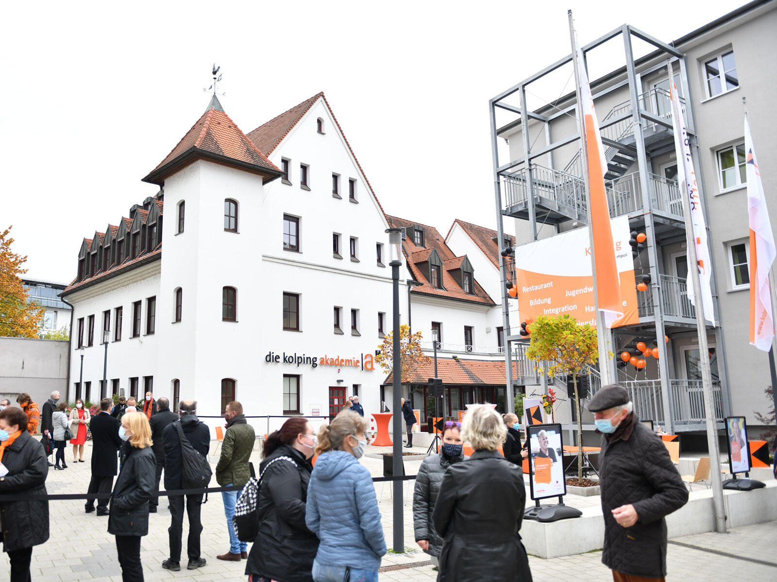 Die "Kolping-City" im Herzen Augsburgs wurde heute eingeweiht (Foto: Julian Schmidt / pba)