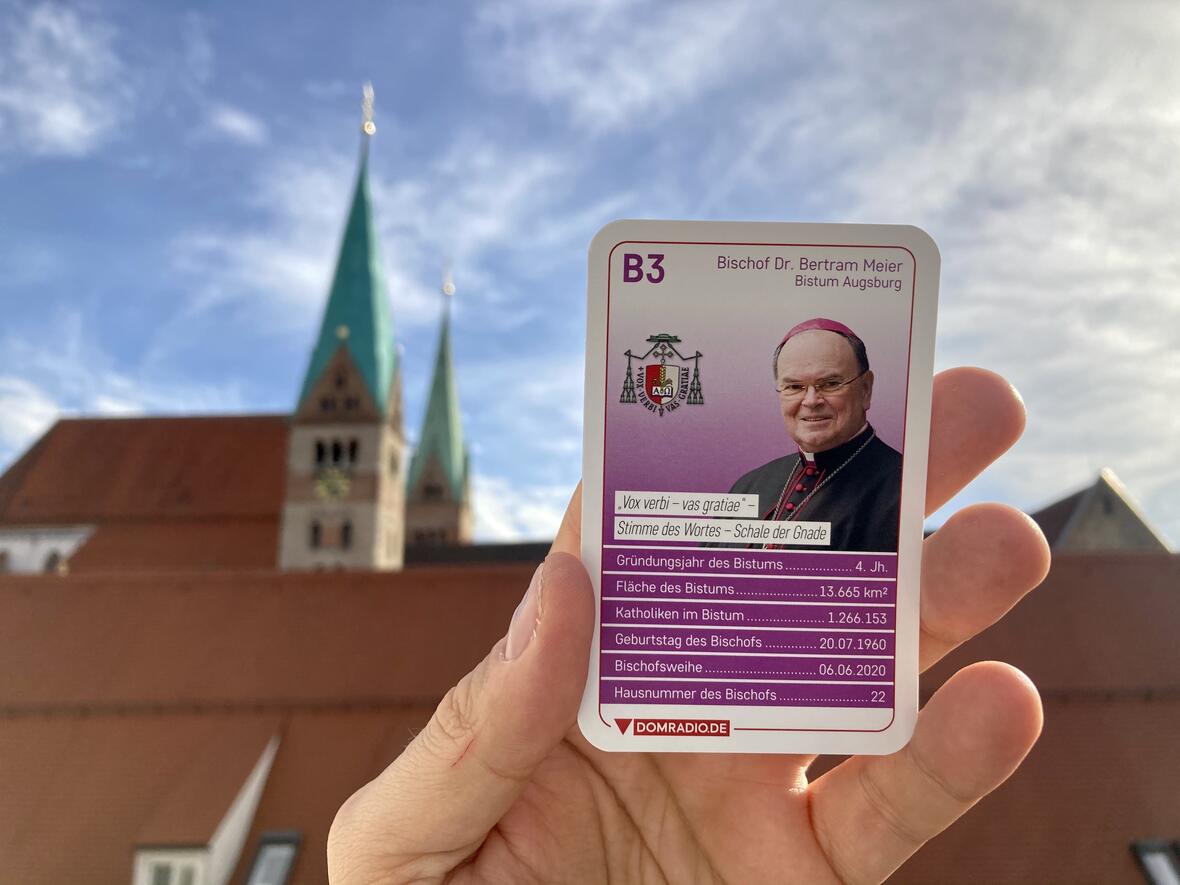 Das Bischofsquartett von DOMRADIO.DE mit neuer Karte. (Foto Nicolas Schnall / pba)