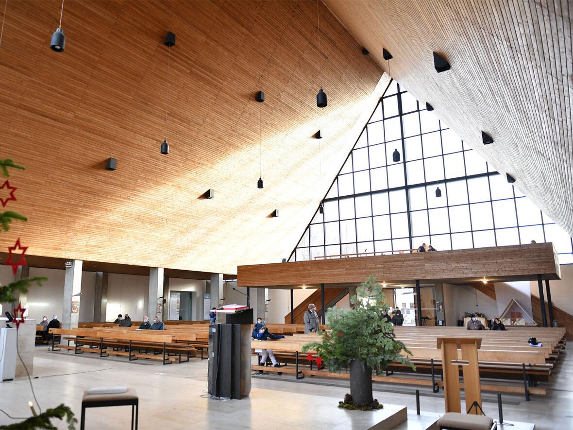 Das Kircheninnere von Alt-St. Martin (Foto: Julian Schmidt / pba)