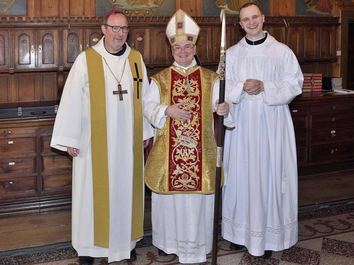 Am Hochfest Mariä Himmelfahrt weihte Bischof Bertram den Zisterzienser Fr. Maurus Korn im Kloster Wettingen-Mehrerau (Österreich) zum Diakon. (Fotos: Zisterzienserabtei Wettingen-Mehrerau)