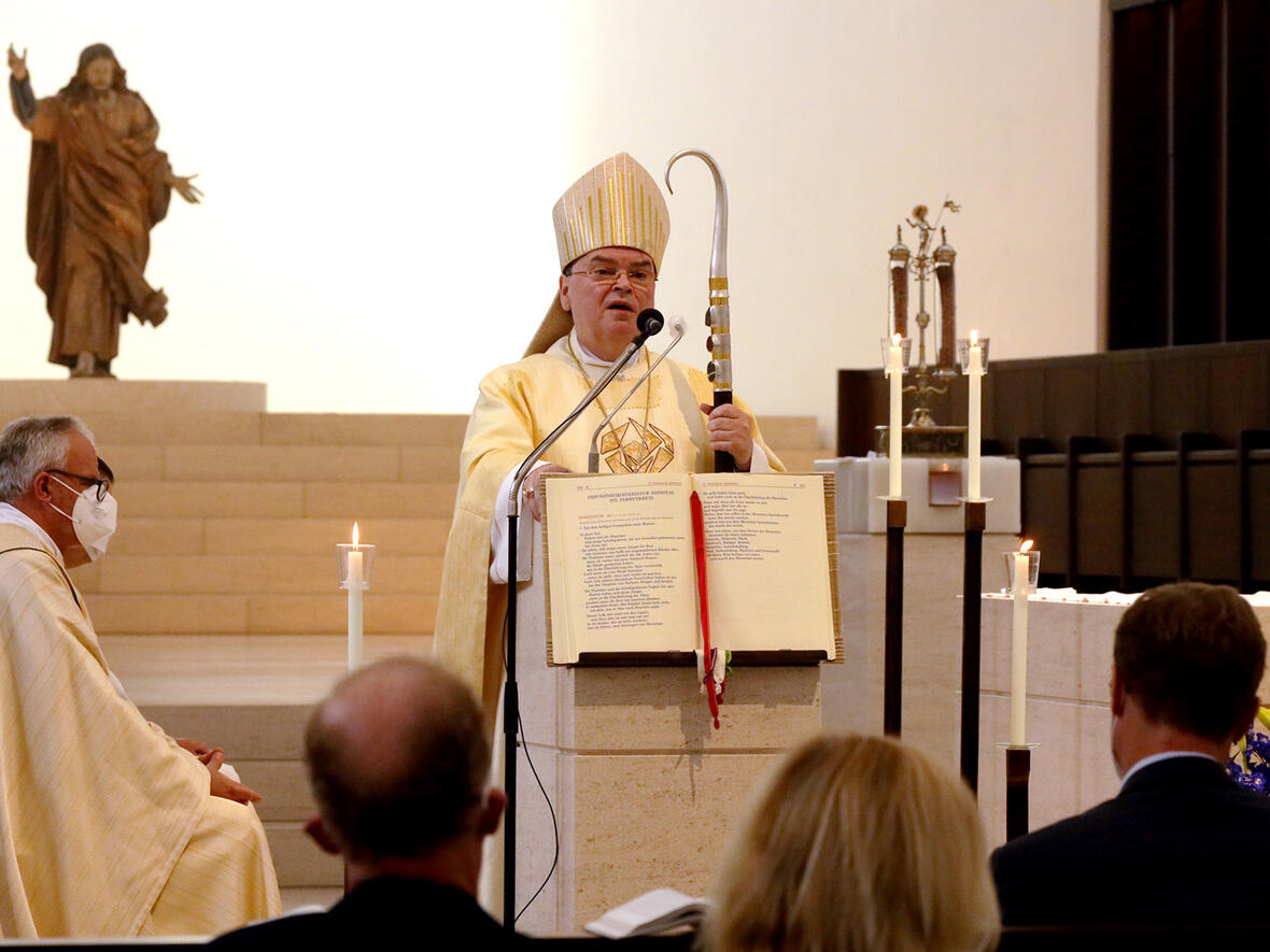 Bischof Bertram feiert 500 Jahre Fuggerstiftungen in der Augsburger Moritzkirche (Fotos: Annette Zoepf / pba)