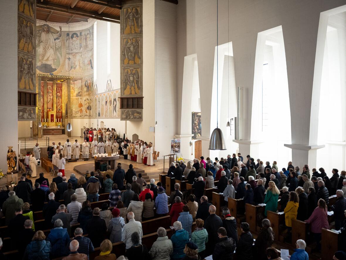 Der Gottesdienst fand in der Memmingen Stadtpfarrkirche St. Josef statt.