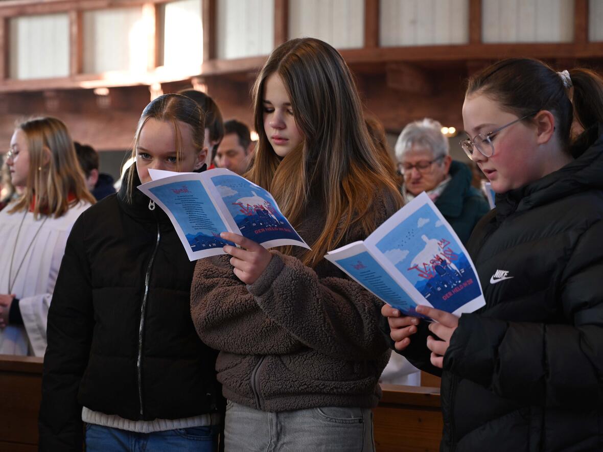 jugendsonntag-mit-stabuebergabe4924736