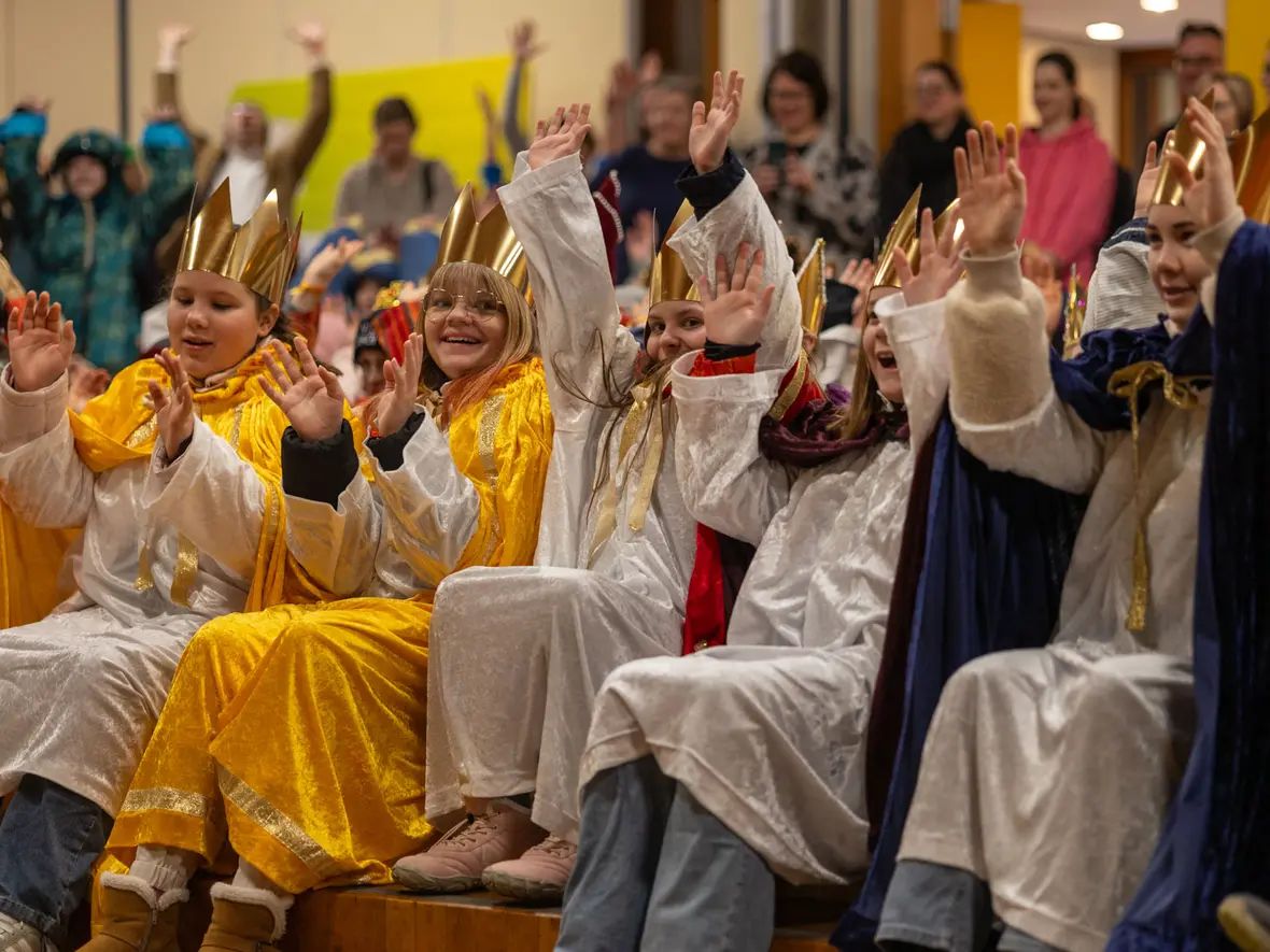Eine königliche Freude: Die diözesane Sternsinger-Eröffnungsaktion in Aichach (Fotos: Julian Schmidt / pba)