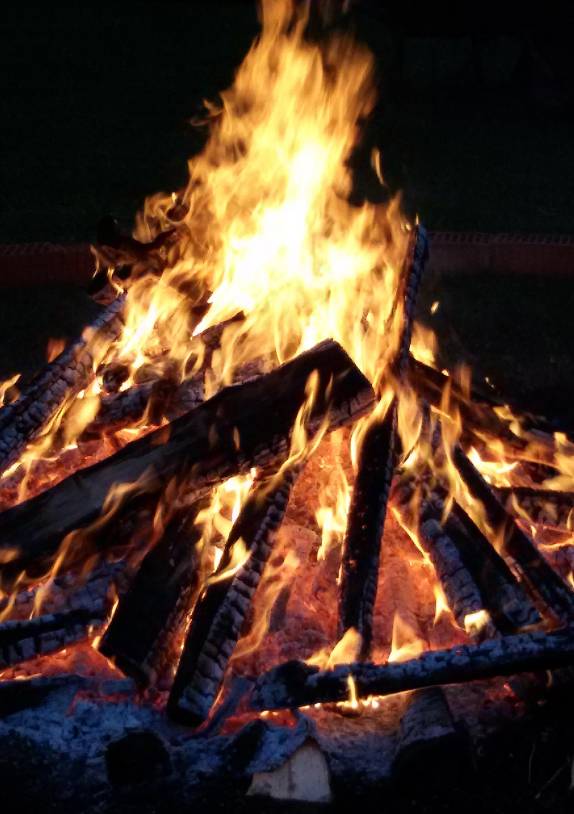 feuer1741584