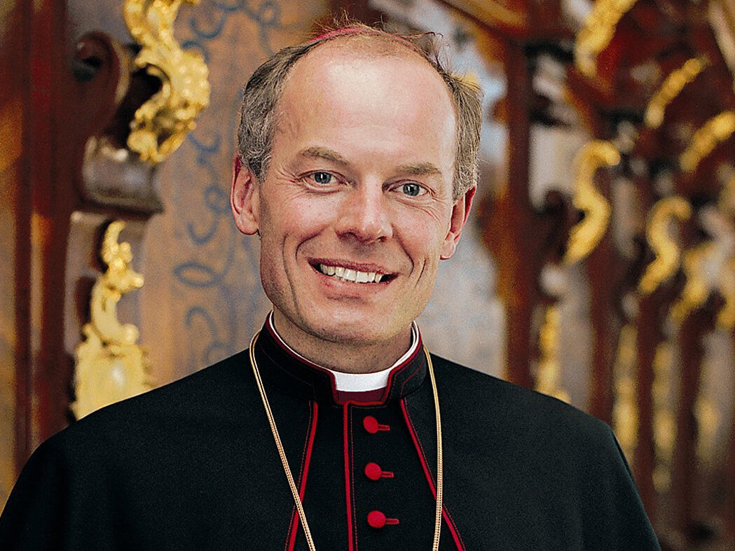2000_Erstes Porträt Weihbischof (Foto Archiv)