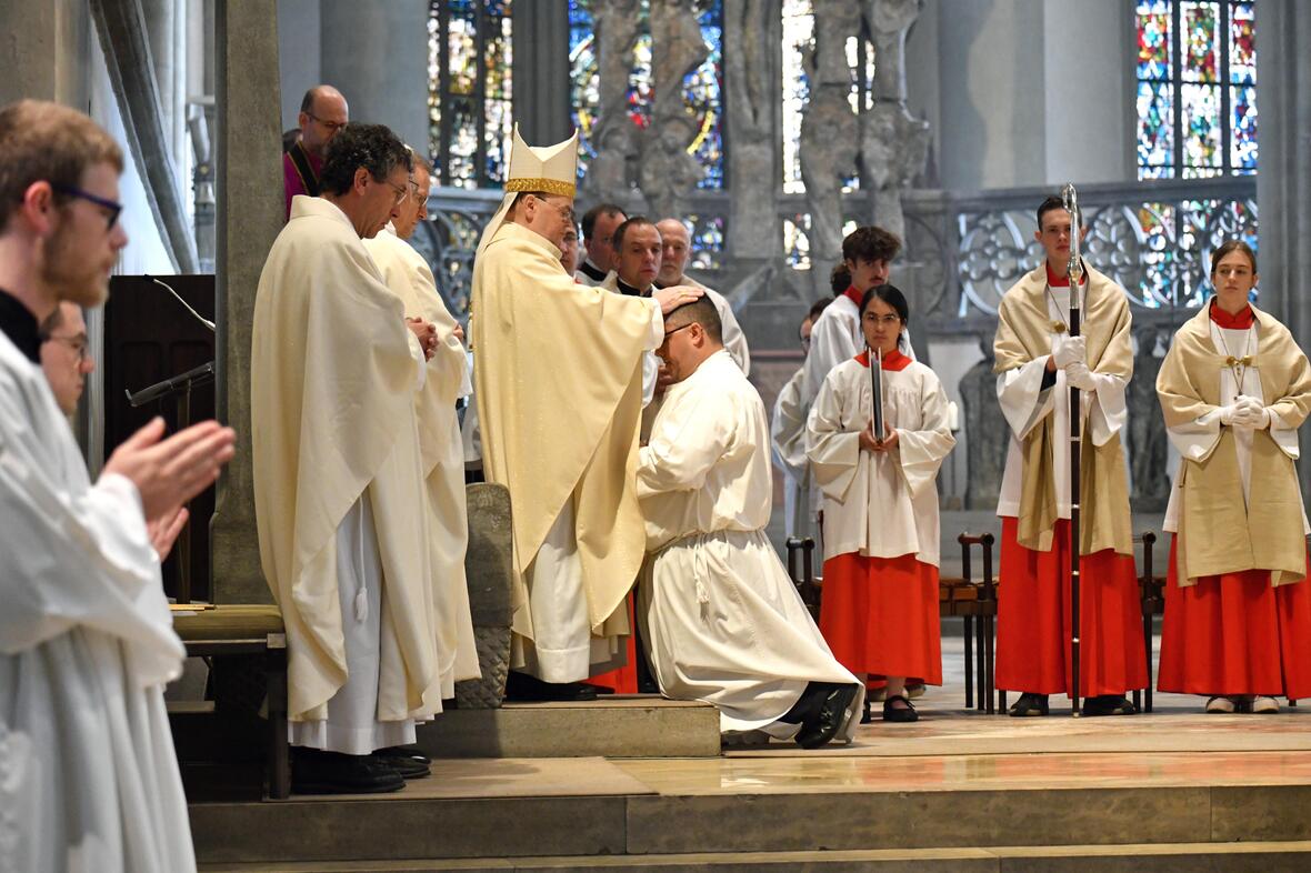 11_Weihe Ständiger Diakonat 2025 (Foto Nicolas Schnall pba)