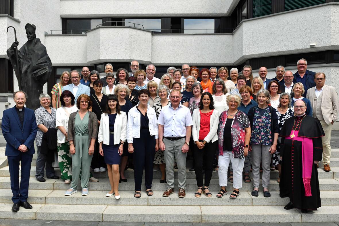 Dienstjubilare geehrt_25 und 40 Jahre im kirchlichen Dienst (Foto Nicolas Schnall pba)