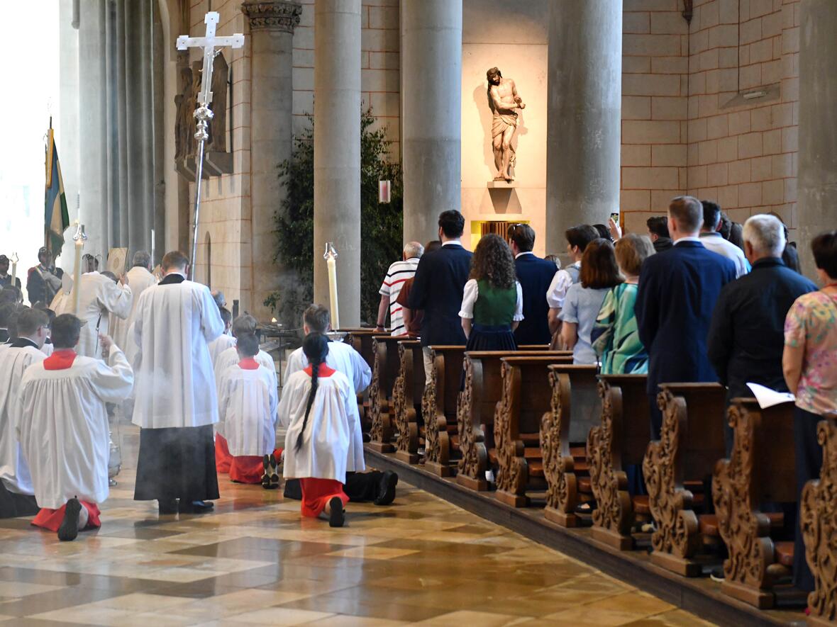 Fronleichnam in Augsburg 2025 (Foto Nicolas Schnall pba) (1)