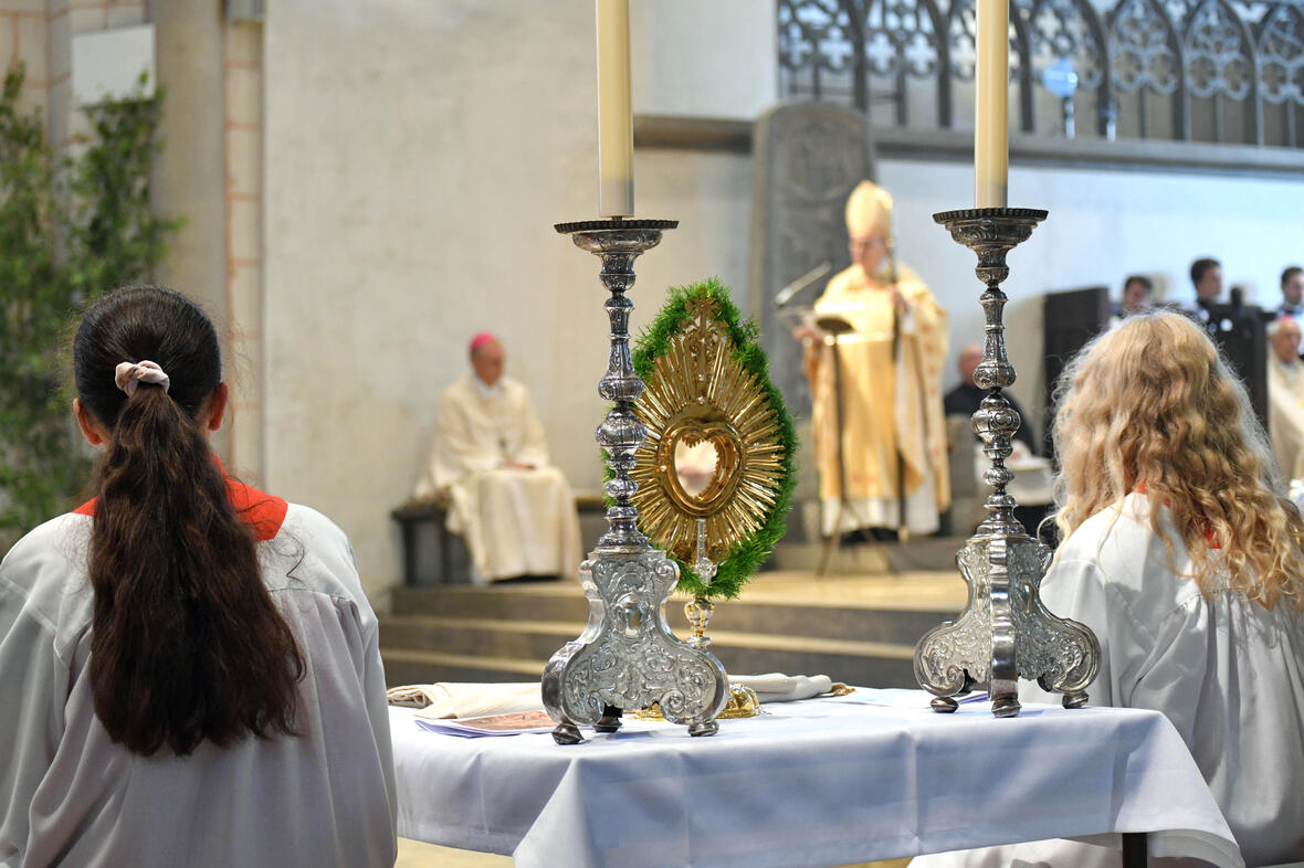 Fronleichnam in Augsburg 2025 (Foto Nicolas Schnall pba) (6)