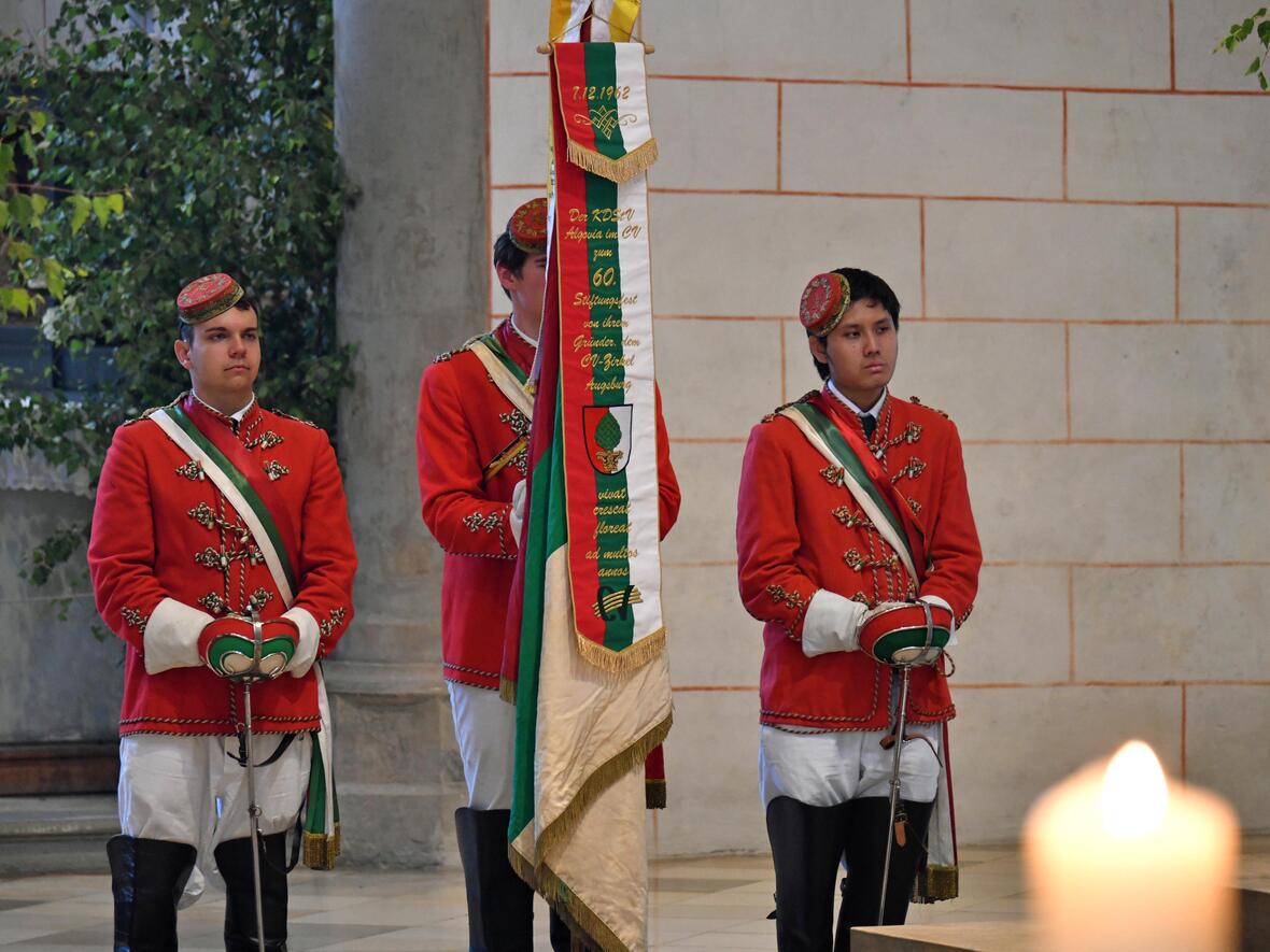 Fronleichnam in Augsburg 2025 (Foto Nicolas Schnall pba) (7)