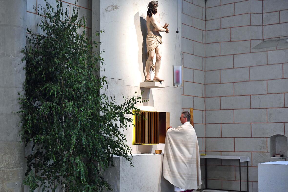 Fronleichnam in Augsburg 2025 (Foto Nicolas Schnall pba) (10)