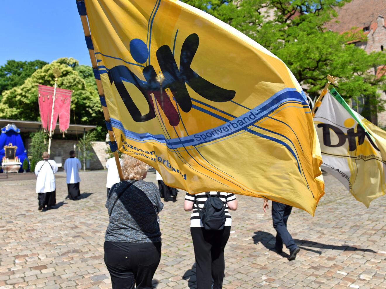 Fronleichnam in Augsburg 2025 (Foto Nicolas Schnall pba) (24)