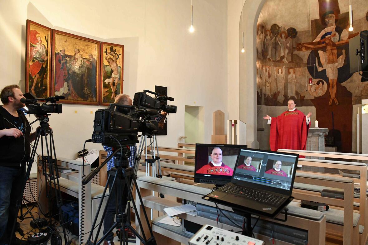 07_Livesgestreamte Gottesdienste aus der Bischofshauskaplle waren während der Corona-Pandemie an der Tagesordnung (Foto Daniel Jäckel pba)