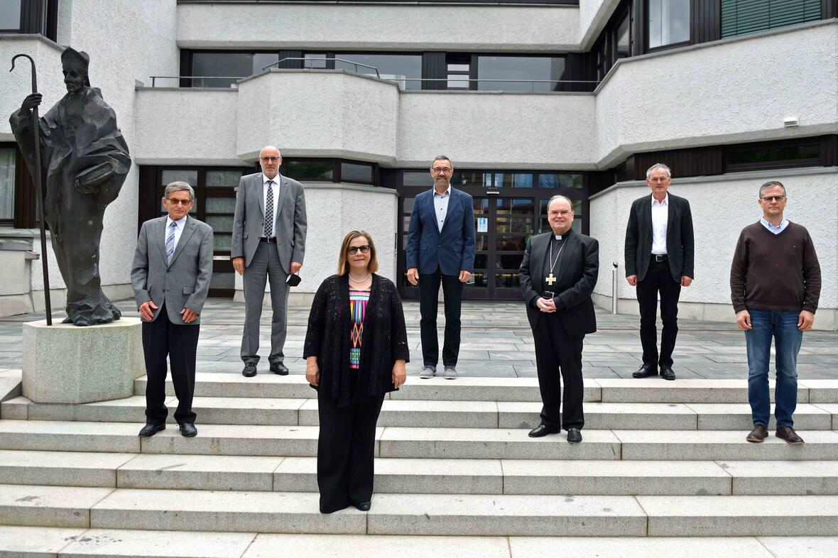 14_Unabhängige Aufarbeitungskommission nimmt Arbeit auf (Foto Nicolas Schnall pba)