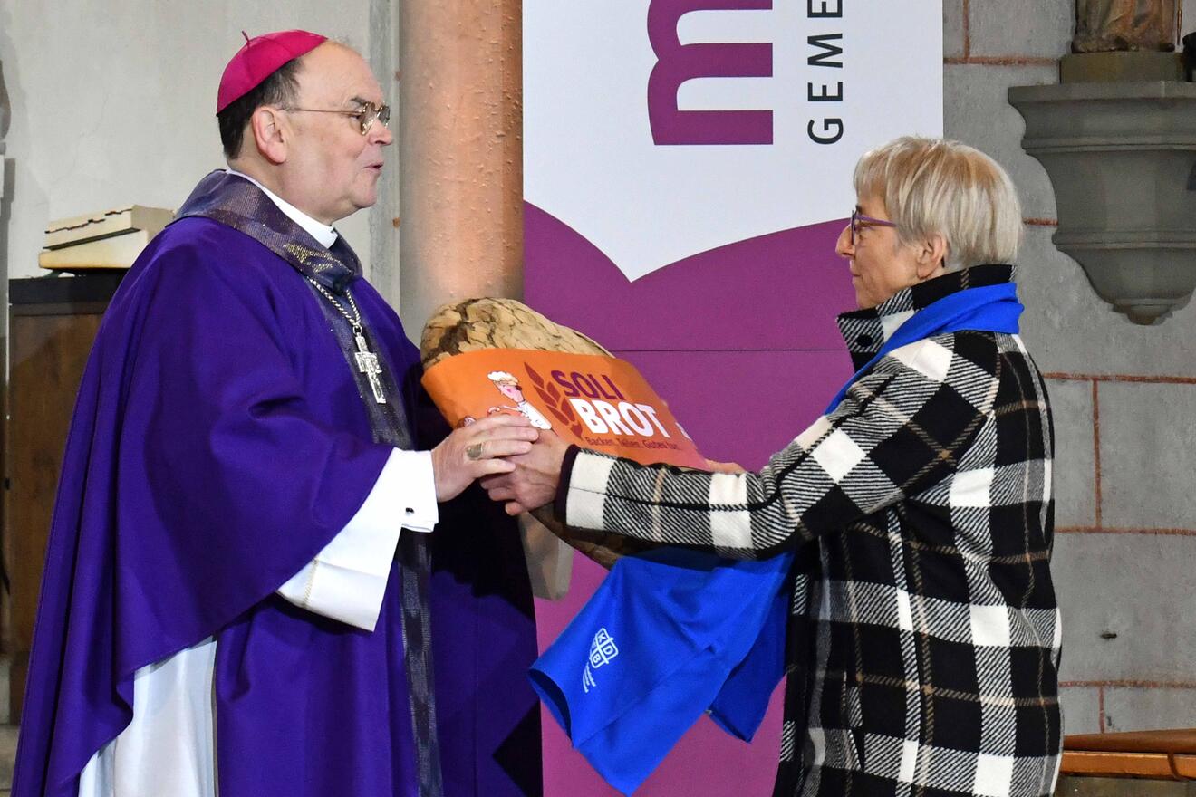 32_Misereor-Fastenaktion 2023_Eröffnungsgottesdienst im Augsburger Dom (Foto Nicolas Schnall pba)