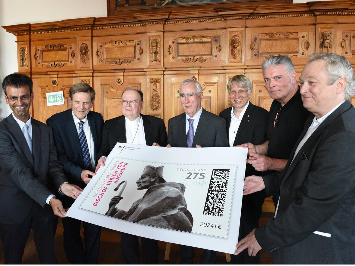 42_Jubiläumsbriefmarke (Foto Ulrich Bobinger pba)