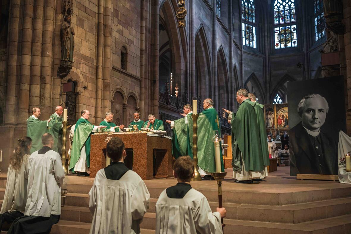 46_Seligsprechung Max Josef Metzger im Freiburger Münster (Foto Leander Stork pba)