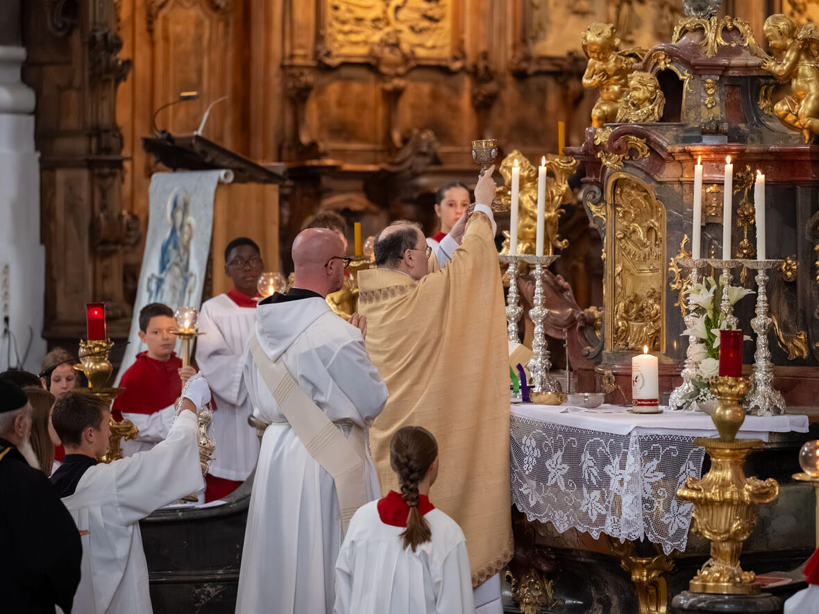 2025_09_08_Jungfrauenweihe Ottobeuren Bildergalerie (Foto Julian Schmidt_pba)-20