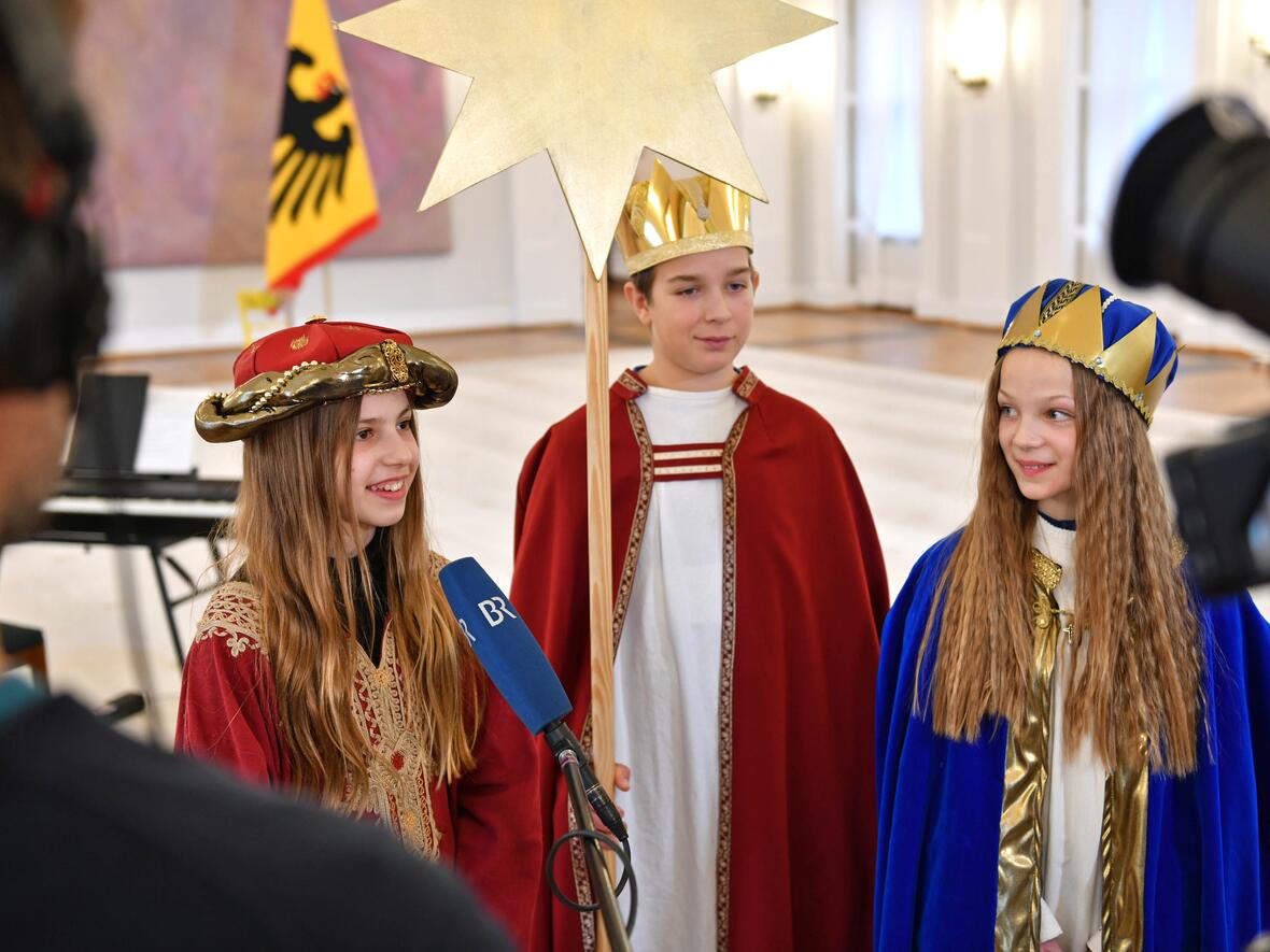 21_Sternsinger aus Kempten von Bundespräsident empfangen (Foto Nicolas Schnall pba)