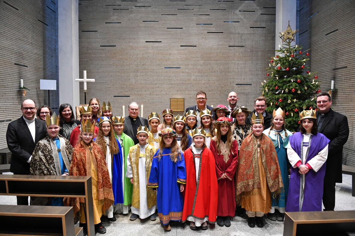 28_Sternsinger aus Kempten von Bundespräsident empfangen (Foto Nicolas Schnall pba)