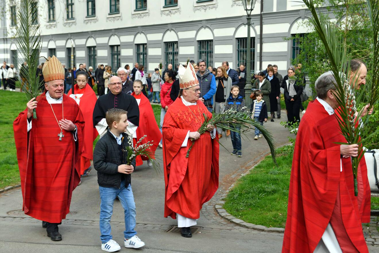 Palmsonntag im Augsburger Dom (Foto Nicolas Schnall pba) 6