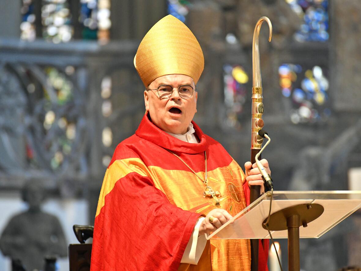 Priesterweihe im Augsburger Dom 2025 (Foto Nicolas Schnall pba) 07