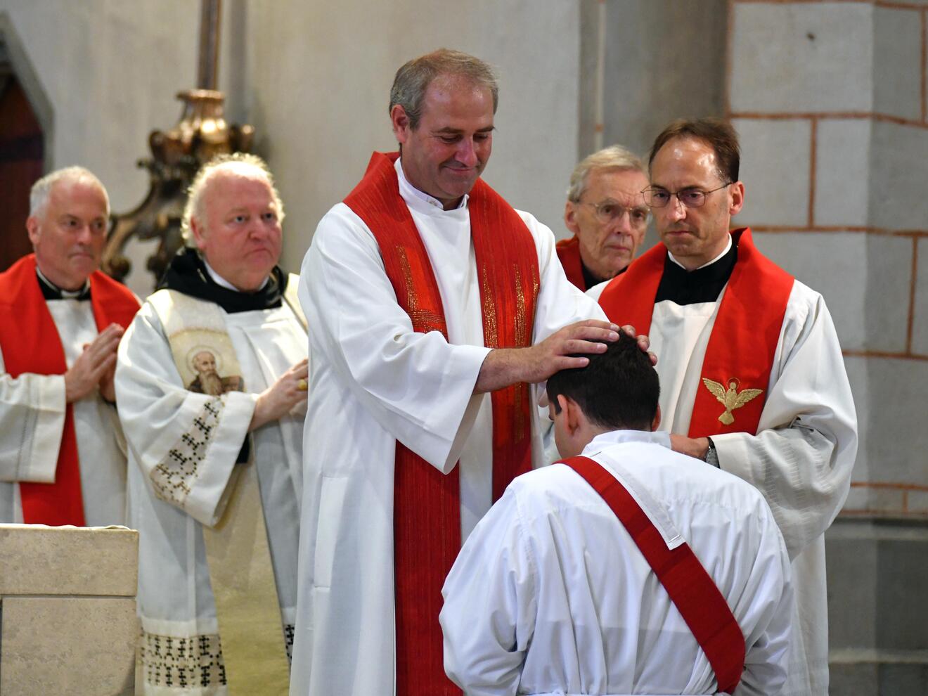 Priesterweihe im Augsburger Dom 2025 (Foto Nicolas Schnall pba) 16