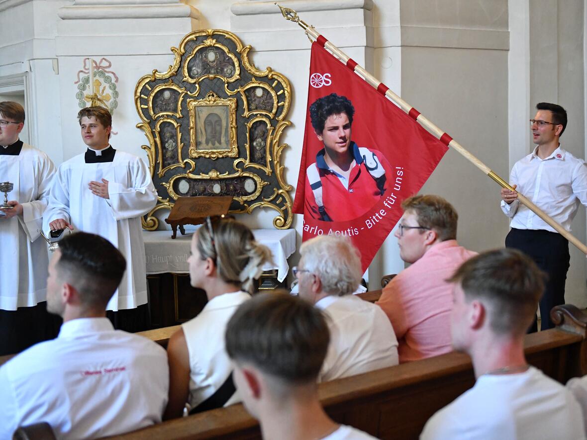 Priesterweihe im Augsburger Dom 2025 (Foto Nicolas Schnall pba) 29