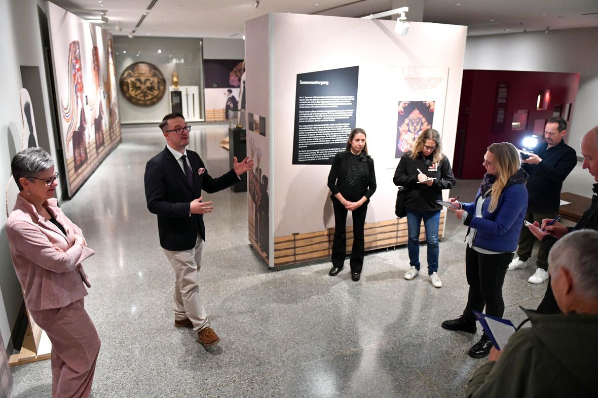 Diözesanmuseum_Sonderausstellung Schwarz sehen (Foto Nicolas Schnall pba) 6