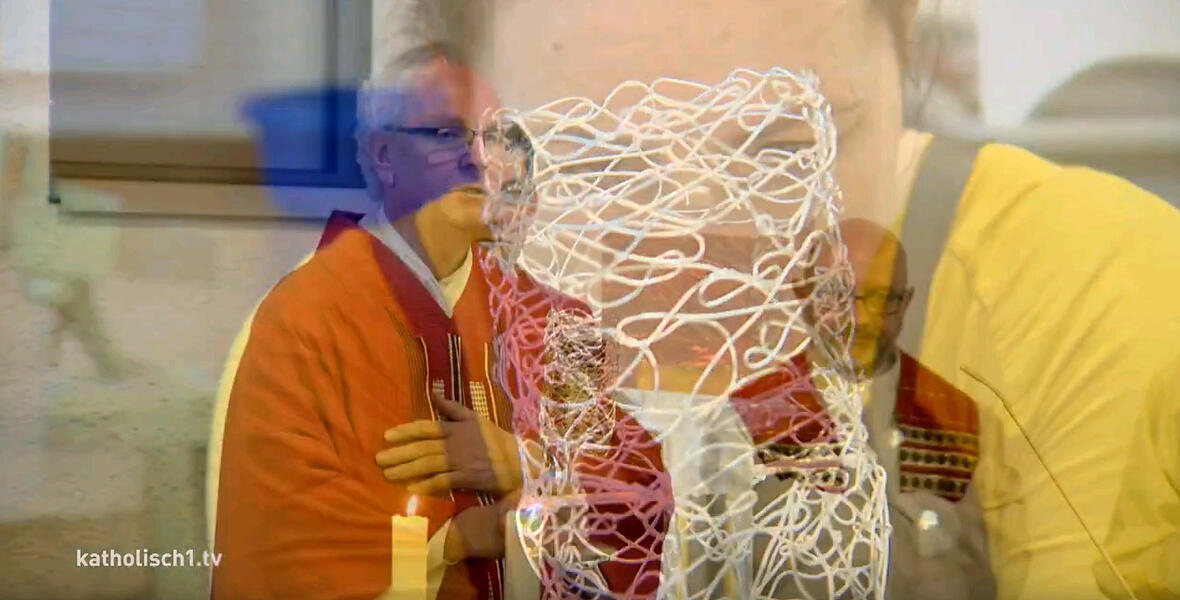 Reliquienkünstlerin (katholisch1tv)