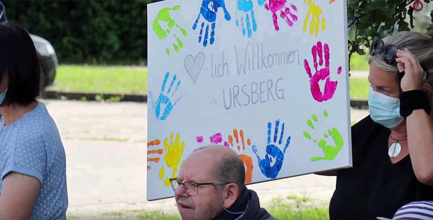 Bischof Bertram im Dominikus-Ringeisen-Werk