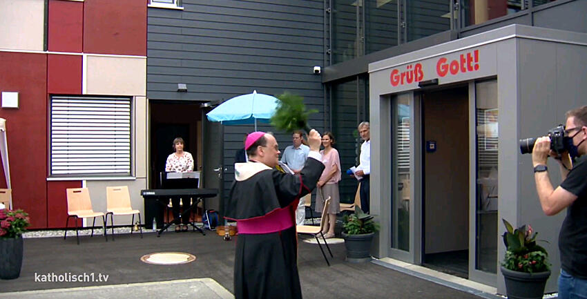 Boxbild Caritas Segnung