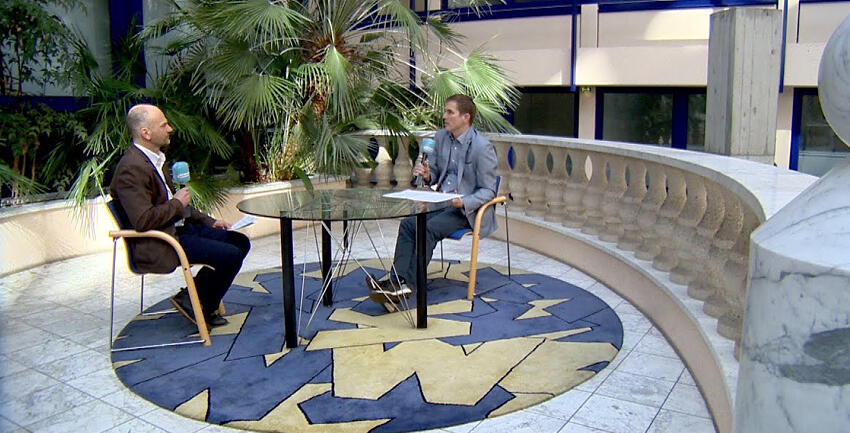 Boxbild_Interview Situation Familien