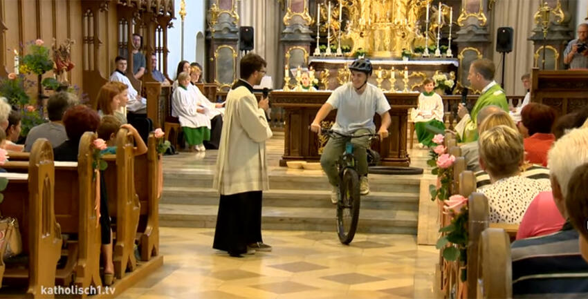 Fahrradgottesdienst in Aichach (katholisch1.tv)