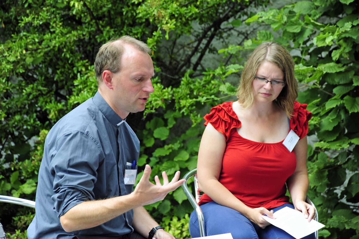 Pfarrer Bernhard Waltner von der Diözesanstelle "Berufe der Kirche" sammelt Ideen, für pastorale Berufe zu werben. (Foto: Pressestelle Bistum Augsburg/Nicolas Schnall)