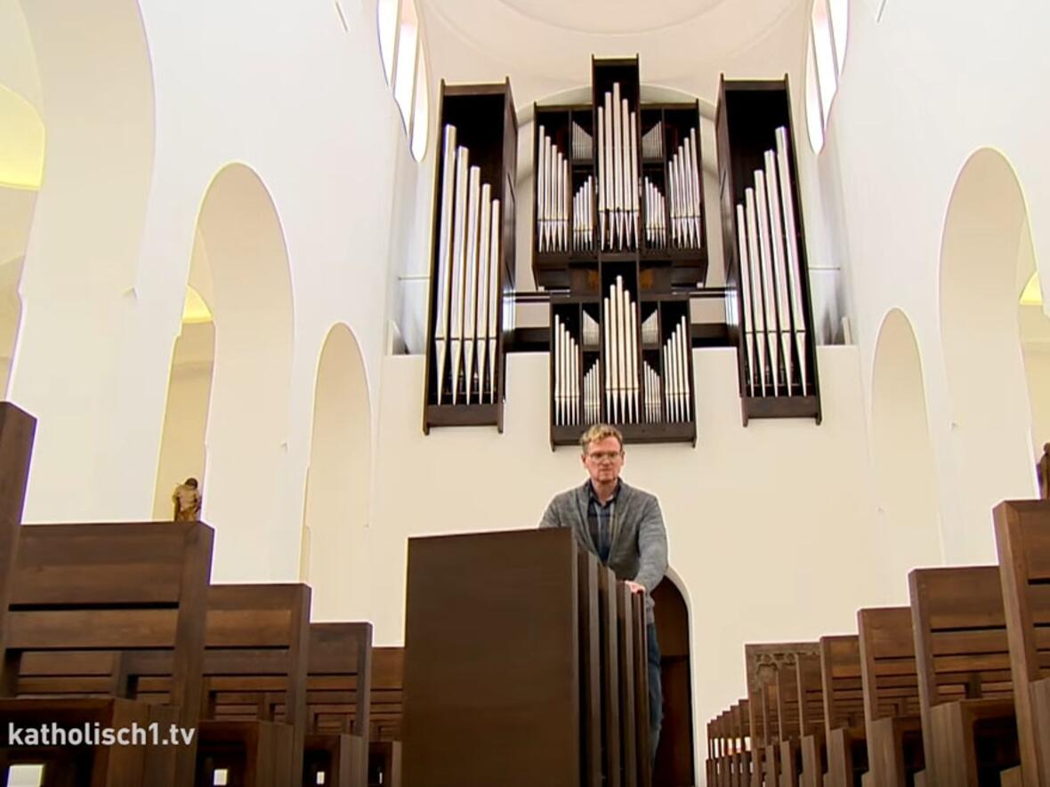 Für den Film hat katholisch1.tv auch den Mesner von St. Moritz in Augsburg besucht (Grafik: katholisch1.tv)