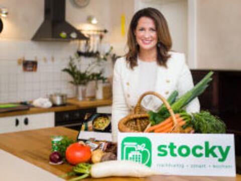 Ernährungsministerin Michaela Kaniber bei der Vorstellung der APP stocky (Foto: Hauke Seyfarth/StMELF)