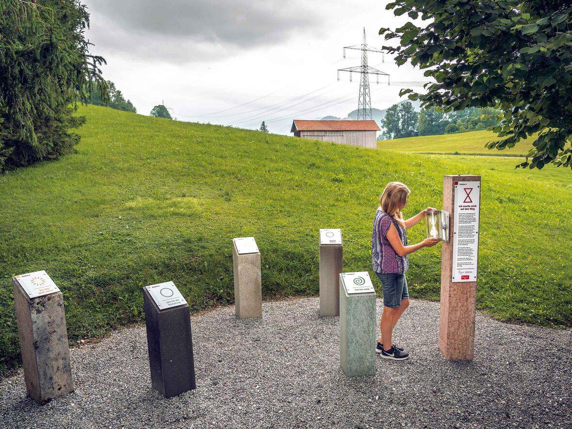 Der Weg lädt zu Besinnung und Einkehr ein (Foto: Fabian Zocher/Markt Nesselwang)
